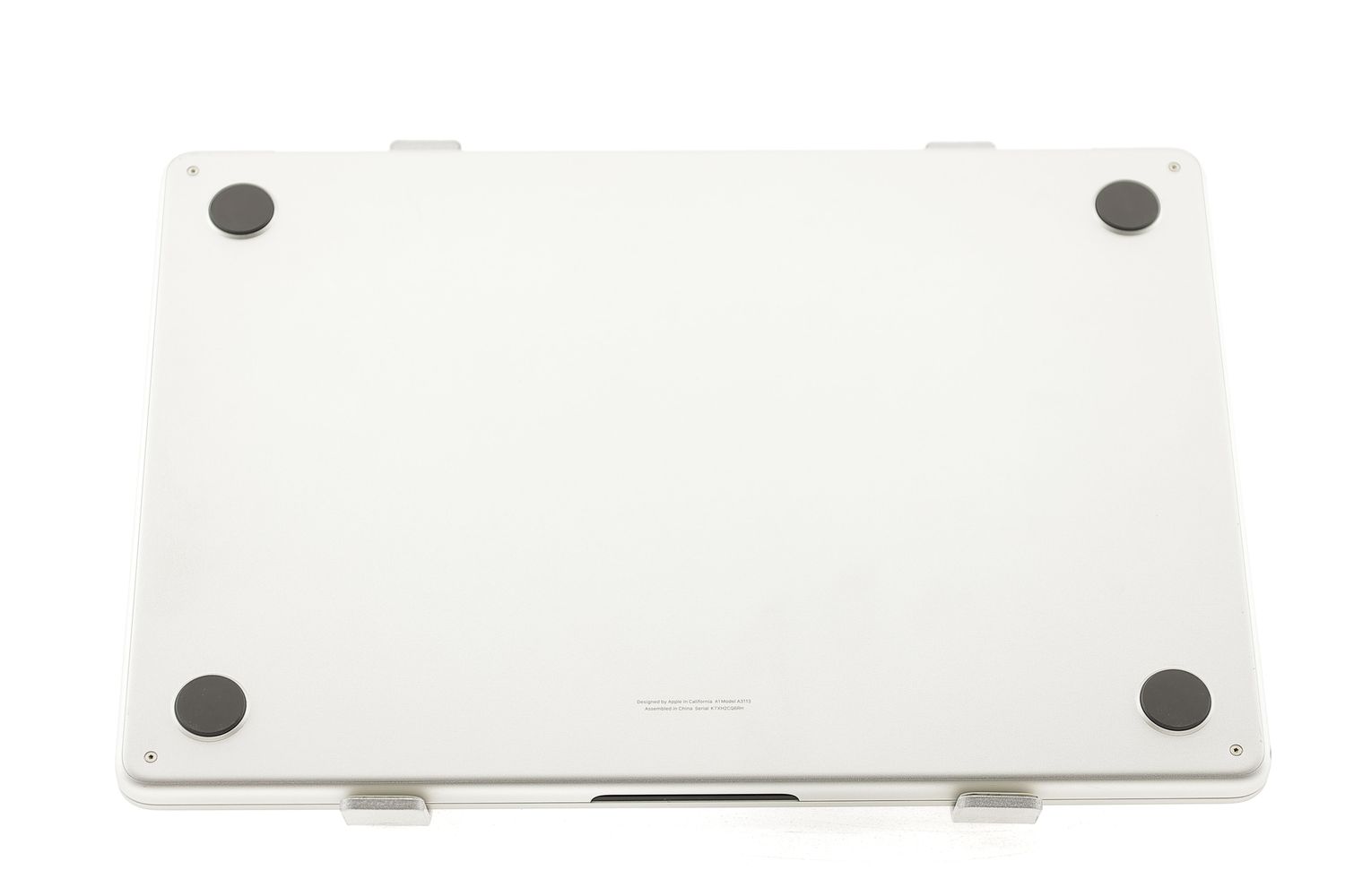 Apple MacBook Air 13″ 2024, M3 8 Cores, 8 GB, 8 core GPU 256 GB Silver - Nagyon jó