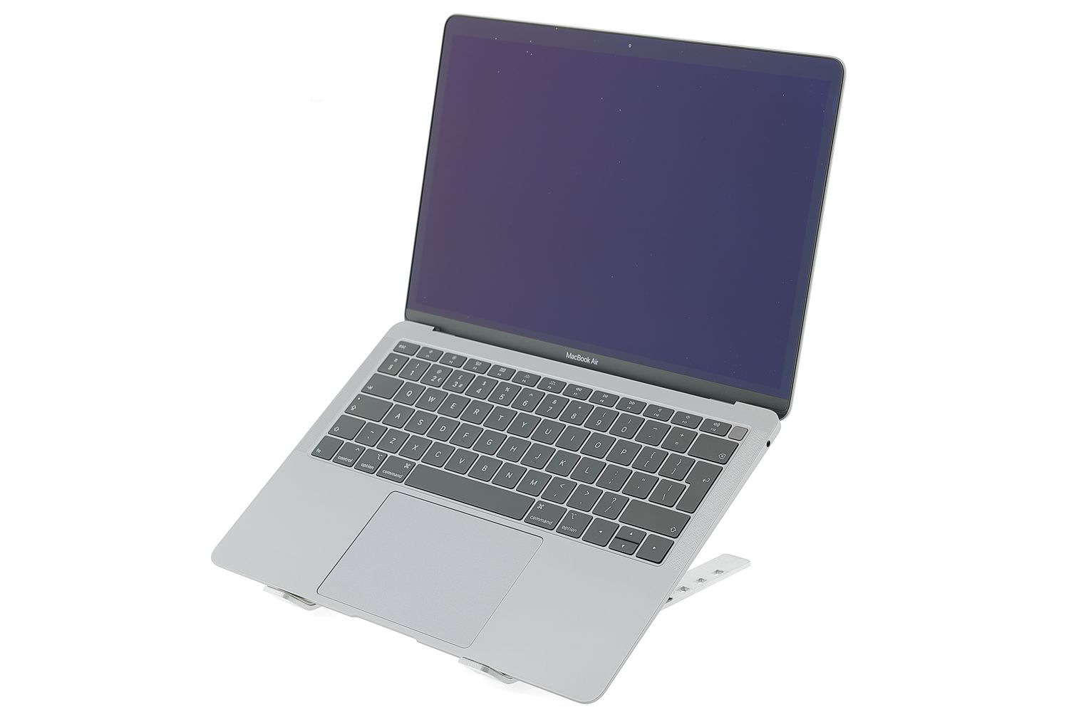 Apple MacBook Air 13″ 2018, i5 1.6 GHz, 8 GB, Intel UHD Graphics 617 128 GB Space Gray - Като нов