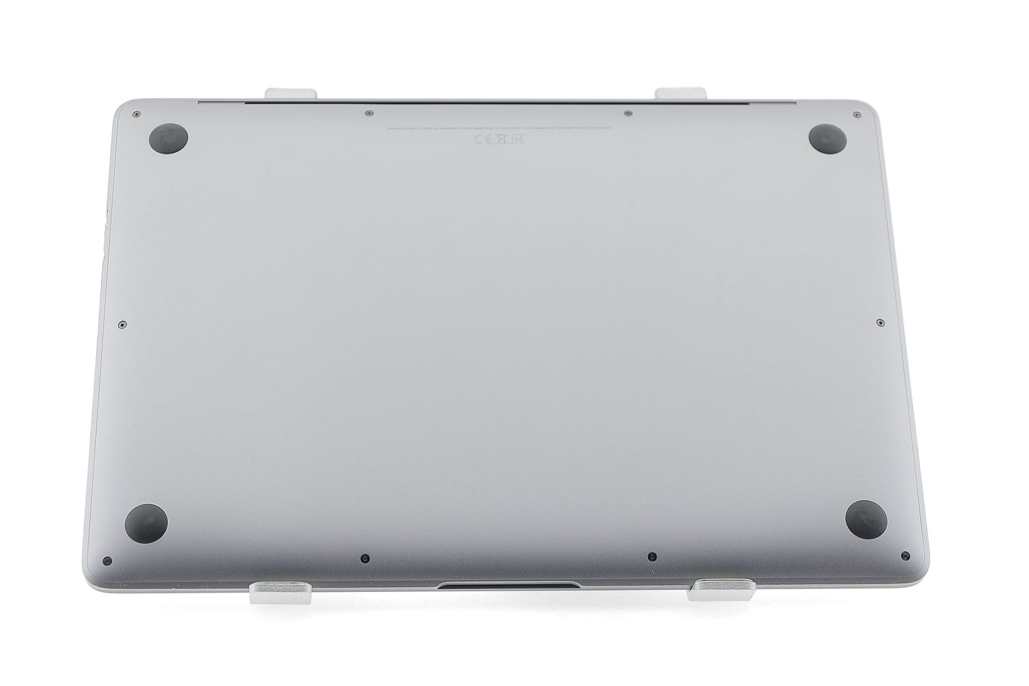 Apple MacBook Air 13″ 2020, M1 8 Cores, 8 GB, 7 core GPU, Space