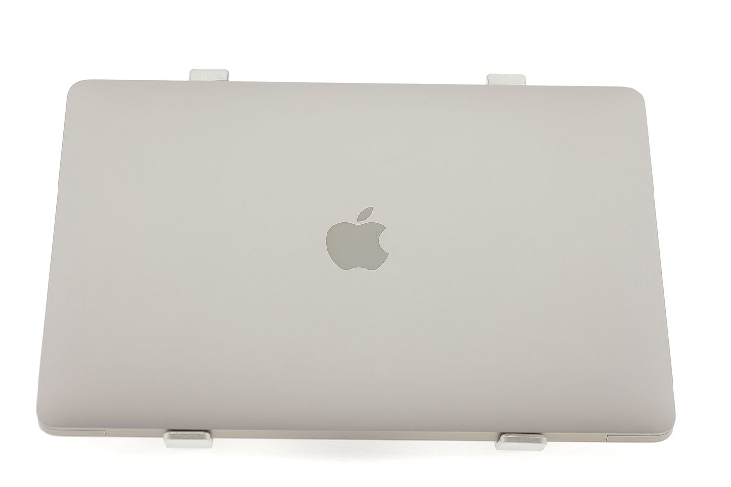 Apple MacBook Air 13″ 2020, M1 8 Cores, 8 GB, 7 core GPU 256 GB Space Gray - Като нов