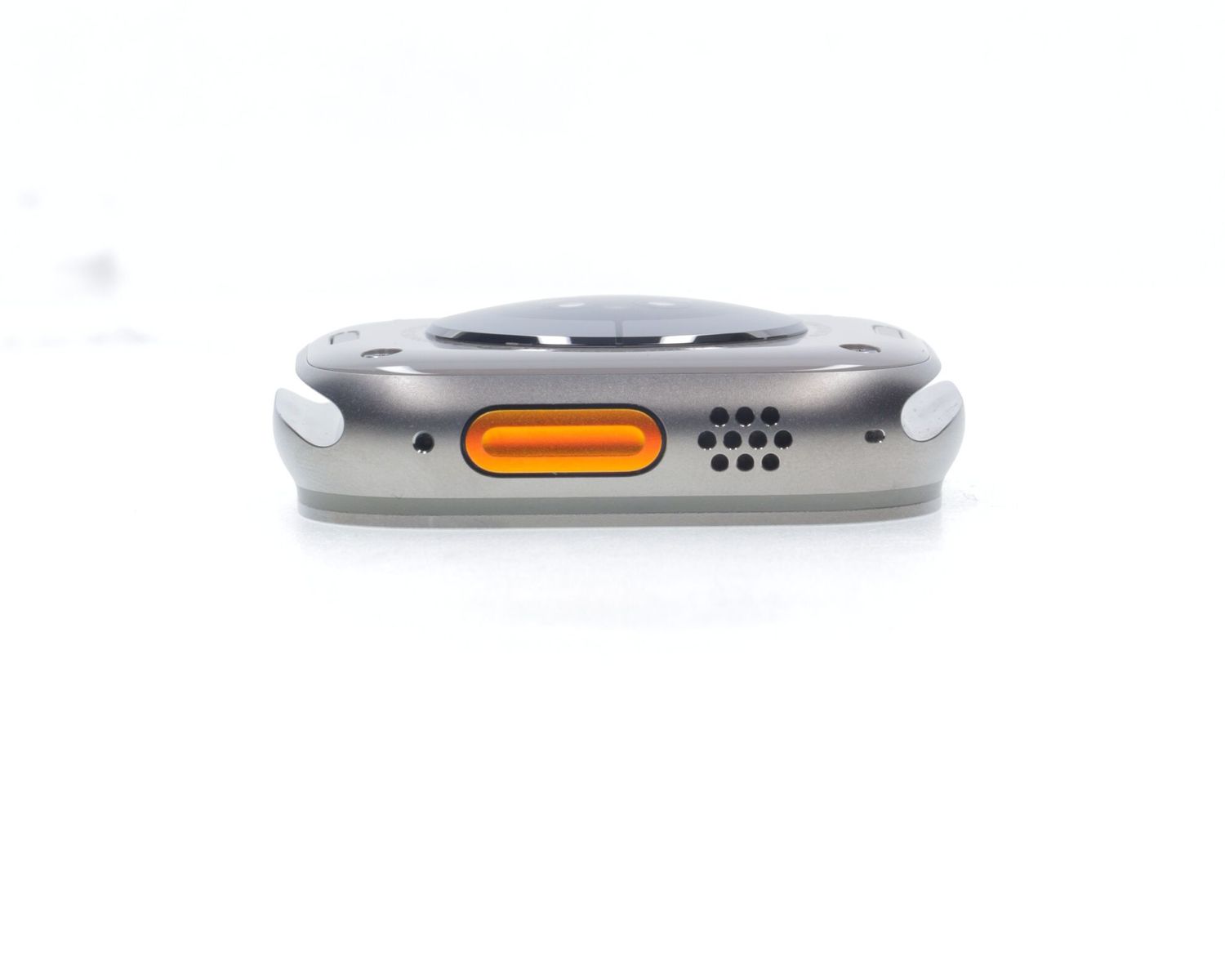 Apple Watch Ultra 2022, GPS + Cellular, Titanium 49mm Titanium - Като нов