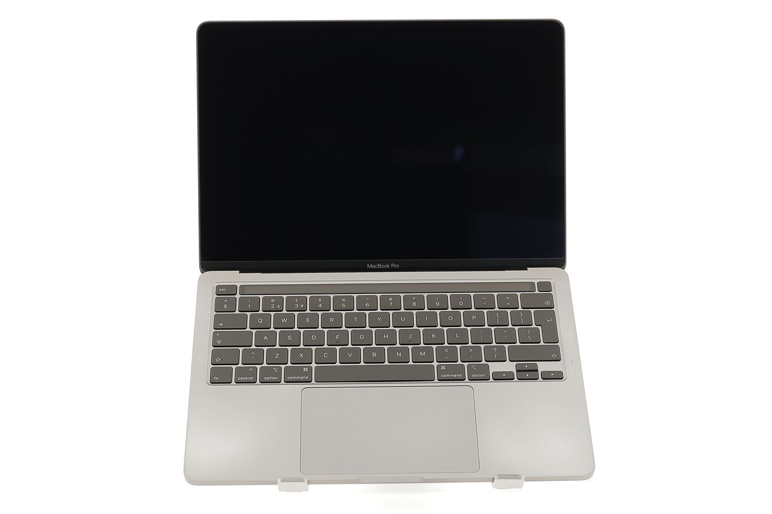 Apple MacBook Pro 13″ 2020, M1 8 Cores, 16 GB, 8 core GPU 256 GB Space Gray - Excelent