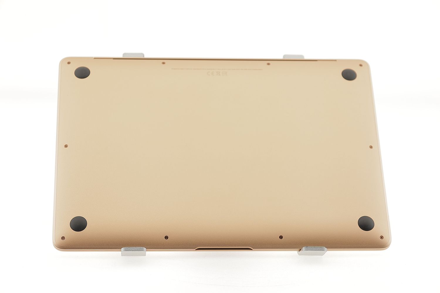 Apple MacBook Air 13″ 2020, M1 8 Cores, 8 GB, 8 core GPU, Gold