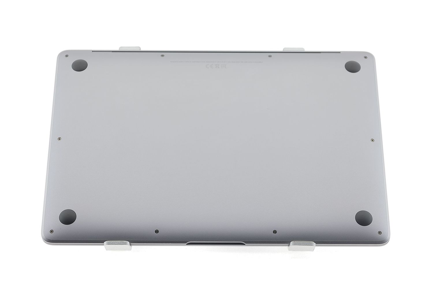 Apple MacBook Air 13″ 2020, M1 8 Cores, 8 GB, 7 core GPU 256 GB Space Gray - Kiváló