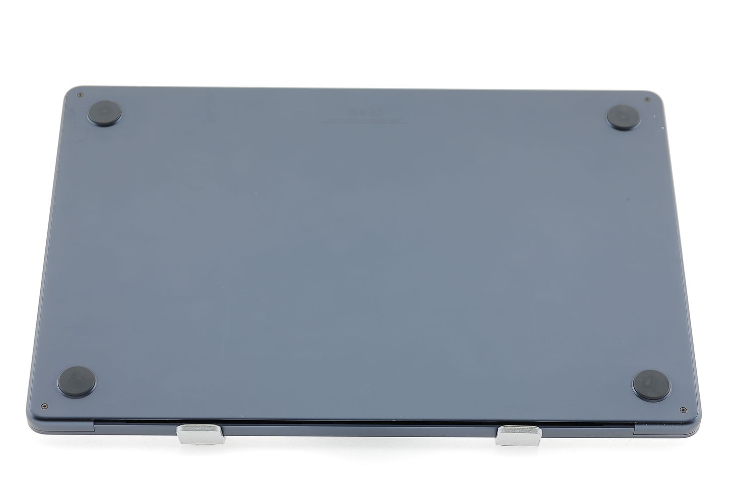 Apple MacBook Air 15″ 2023, M2 8 Cores, 8 GB, 10 core GPU 256 GB Midnight - Отлично