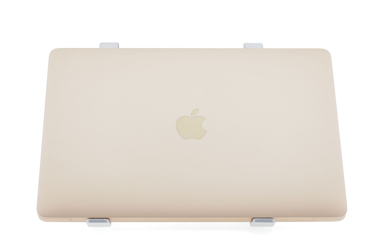Apple MacBook Air 13″ 2020, M1 8 Cores, 8 GB, 7 core GPU 256 GB Gold - Nagyon jó