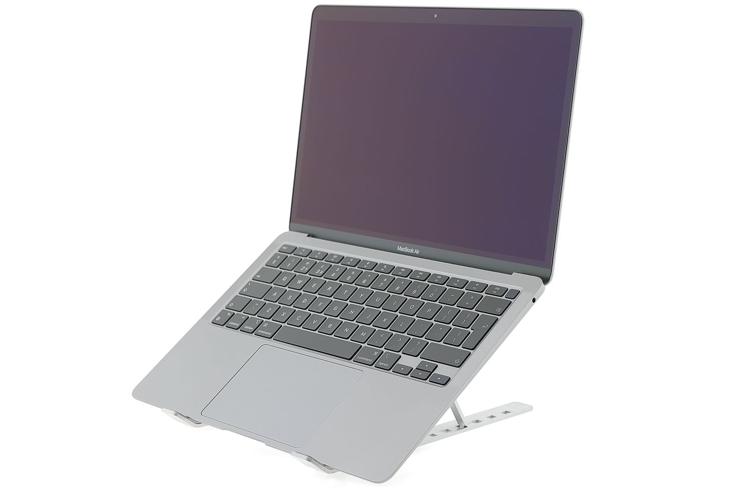 Apple MacBook Air 13″ 2020, M1 8 Cores, 8 GB, 7 core GPU 256 GB Space Gray - Като нов