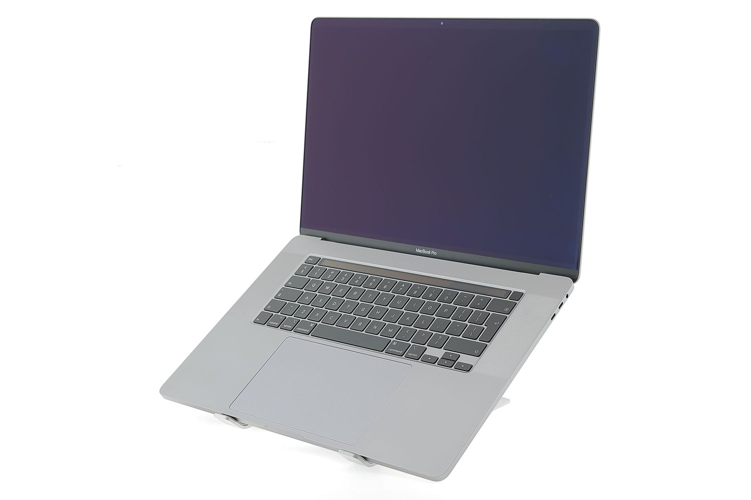 Apple MacBook Pro 16″ Touch Bar 2019, i9 2.3 GHz, 32 GB, AMD Radeon Pro 5500M 1 TB Space Gray - Excelent