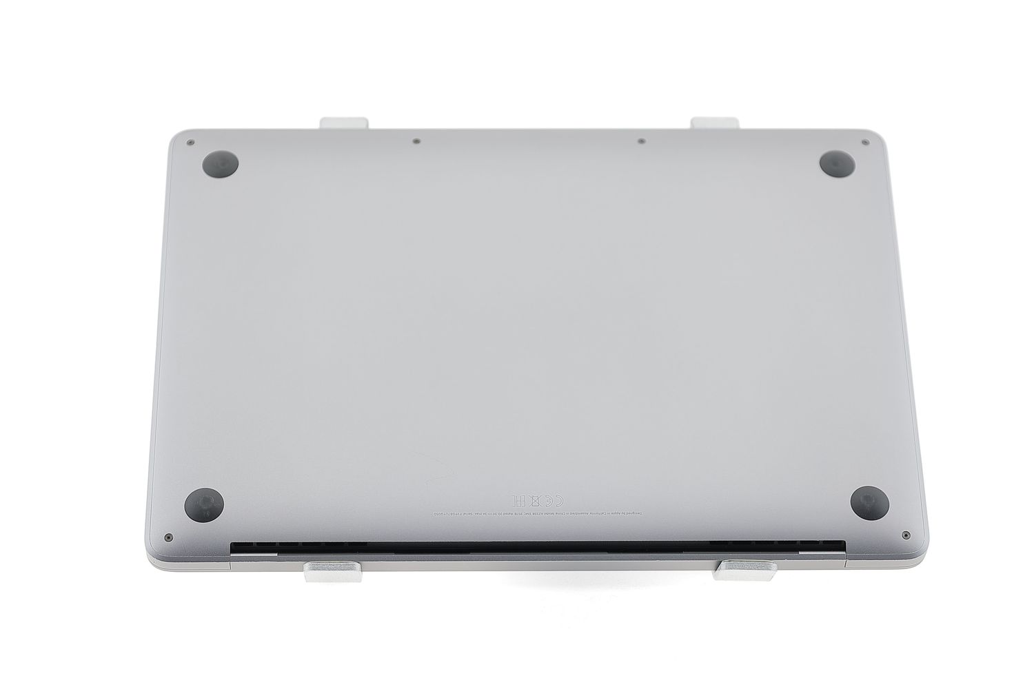 Apple MacBook Pro 13″ 2020, M1 8 Cores, 8 GB, 8 core GPU, Space