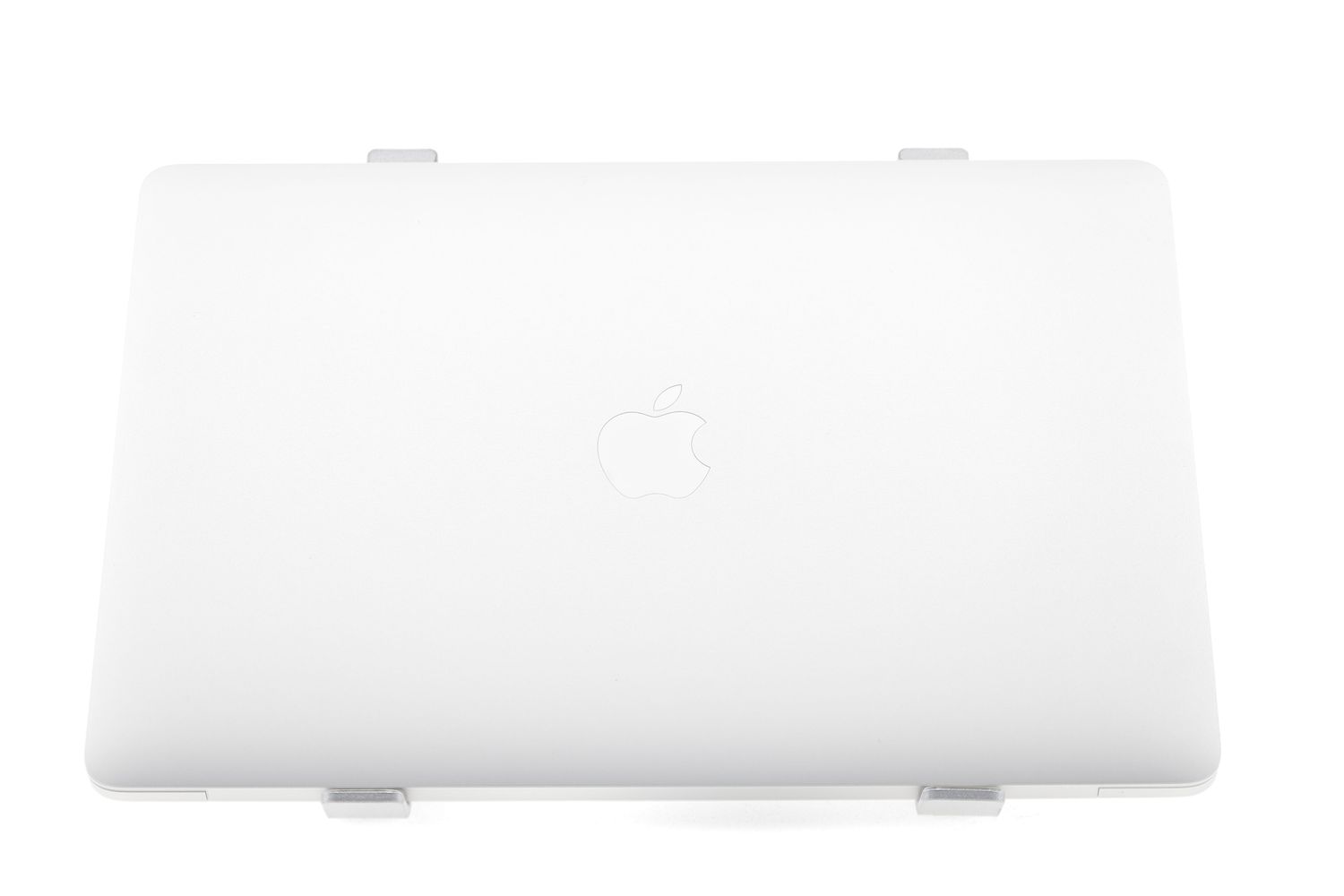Apple MacBook Pro 13″ 2020, M1 8 Cores, 8 GB, 8 core GPU 256 GB Silver - Като нов