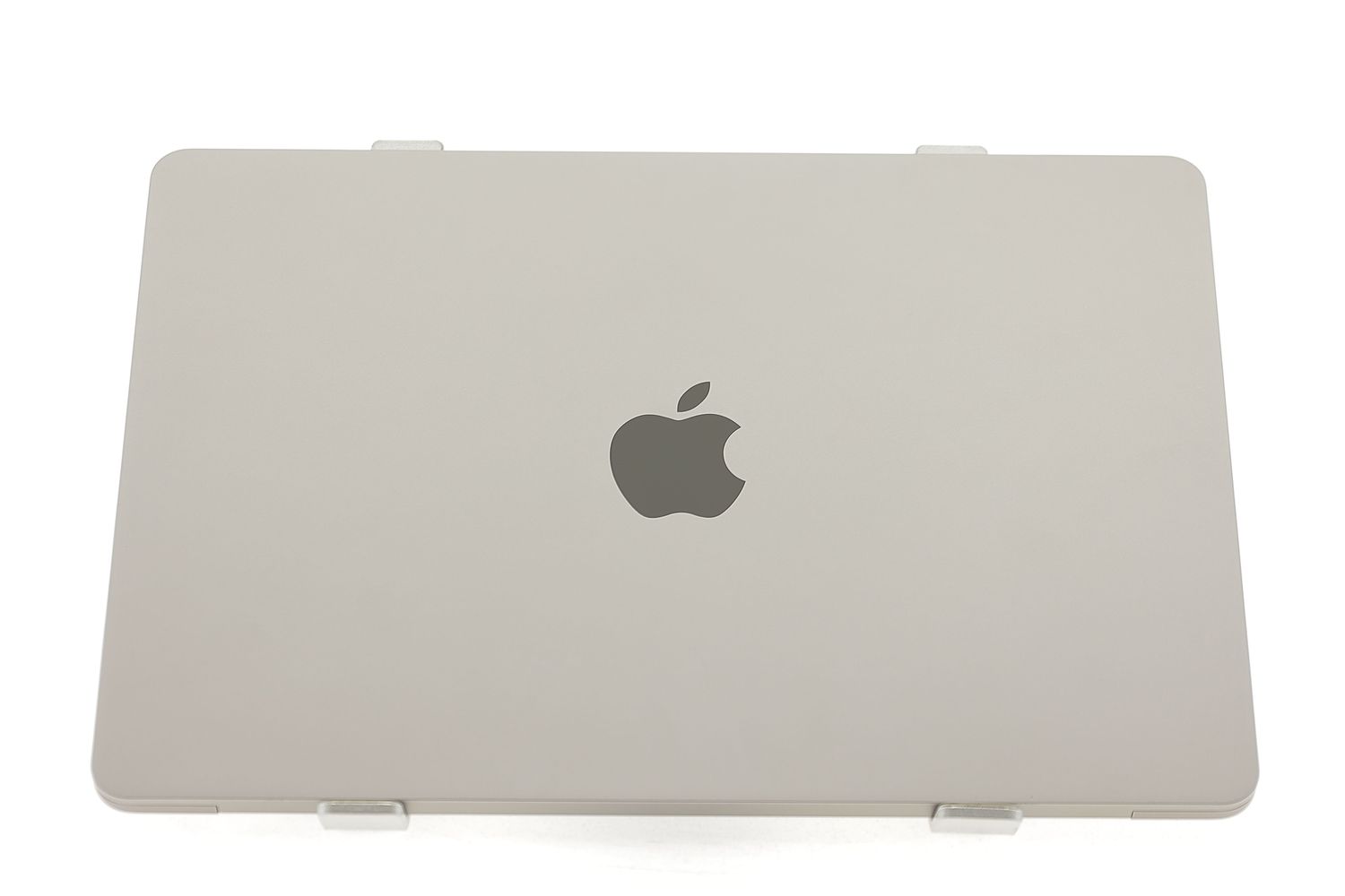 Apple MacBook Air 13″ 2022, M2 8 Cores, 8 GB, 10 core GPU 1 TB Space Gray - Като нов