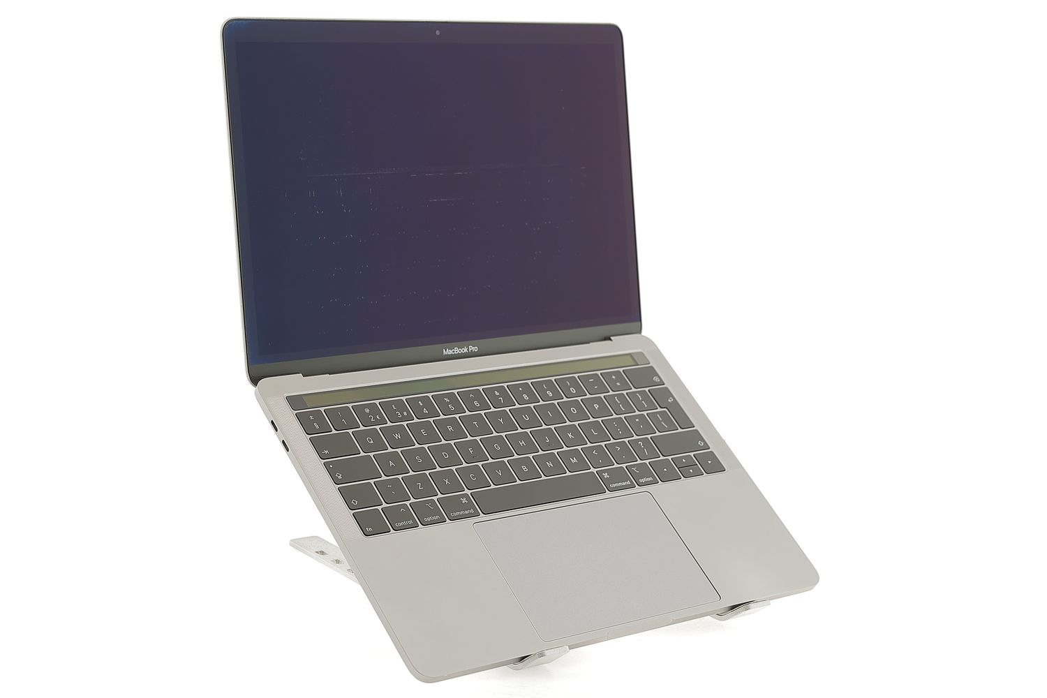 Apple MacBook Pro 13″ Touch Bar 2019, i5 2.4 GHz, 8 GB, Intel Iris Plus Graphics 655 256 GB Space Gray - Bun