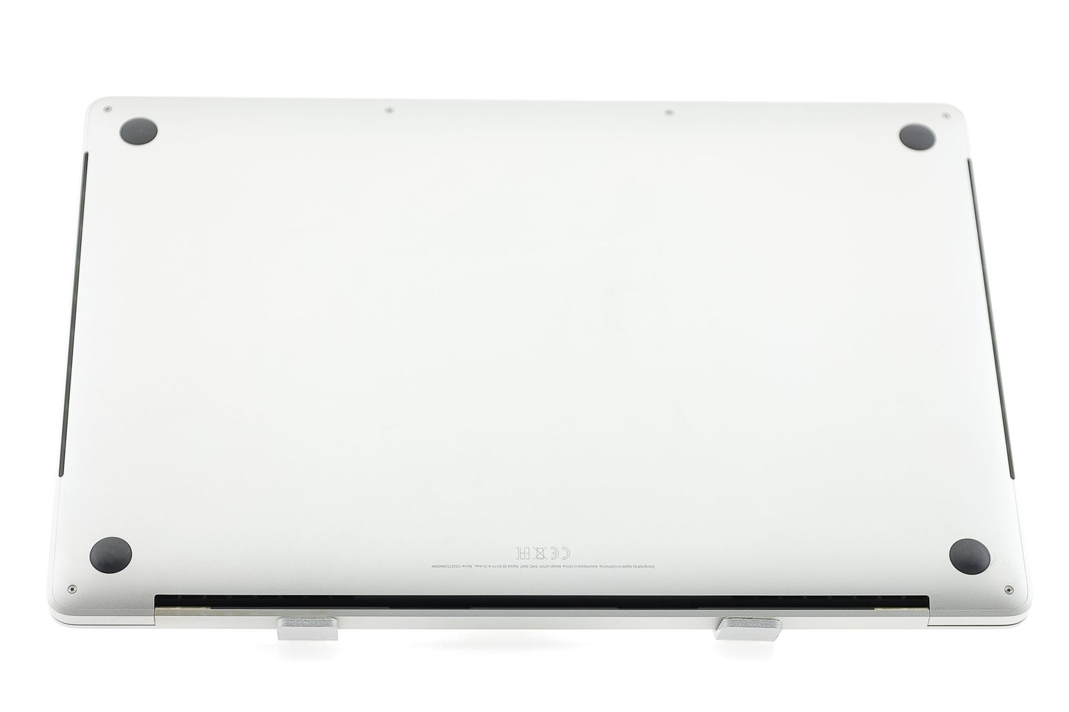 Apple MacBook Pro 16″ Touch Bar 2019, i9 2.3 GHz, 32 GB, AMD Radeon Pro 5500M 1 TB Silver - Foarte bun