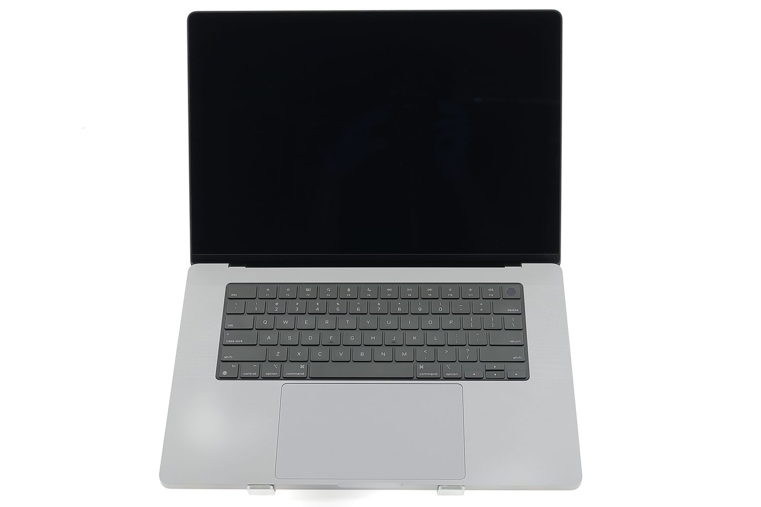 Apple MacBook Pro 16″ 2021, M1 Pro 10 Cores, 16 GB, 16 core GPU 512 GB Space Gray - Foarte bun
