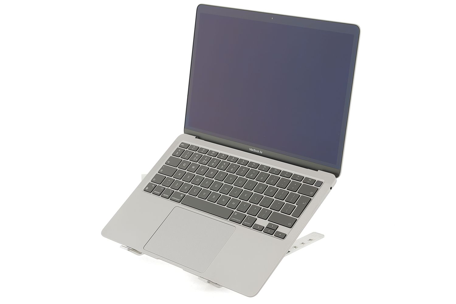 Apple MacBook Air 13″ 2020, i5 1.1 GHz, 16 GB, Intel Iris Plus 512 GB Space Gray - Ca nou