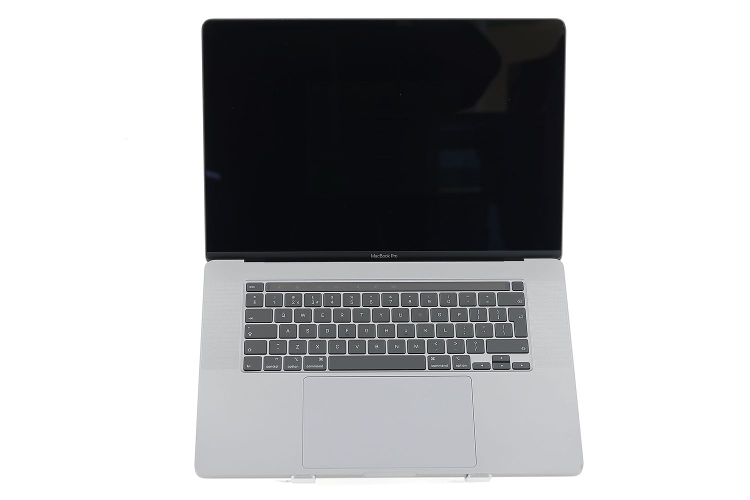 Apple MacBook Pro 16″ Touch Bar 2019, i7 2.6 GHz, 16 GB, AMD