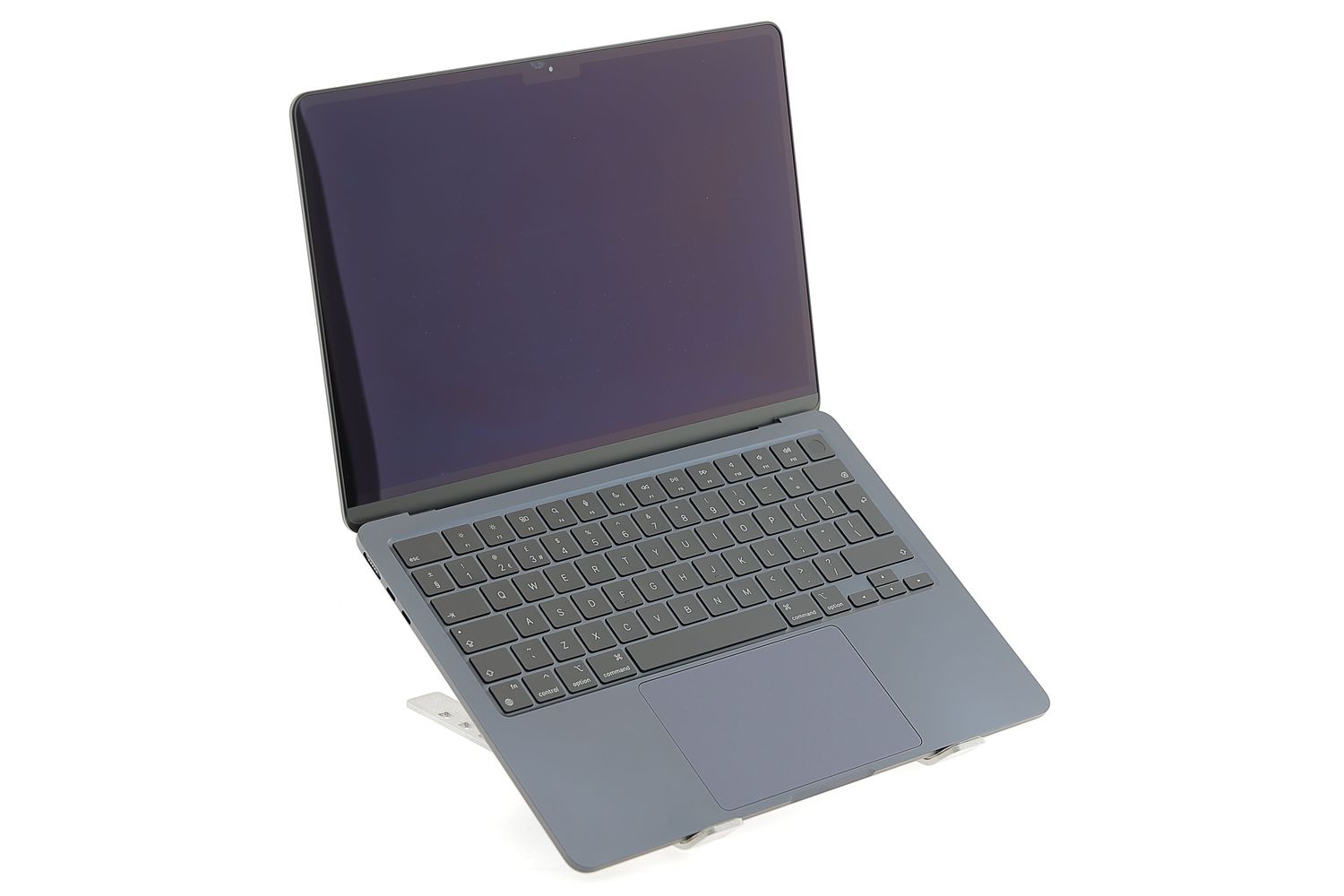 Apple MacBook Air 13″ 2022, M2 8 Cores, 8 GB, 8 core GPU 256 GB Midnight - Σαν καινούργιο