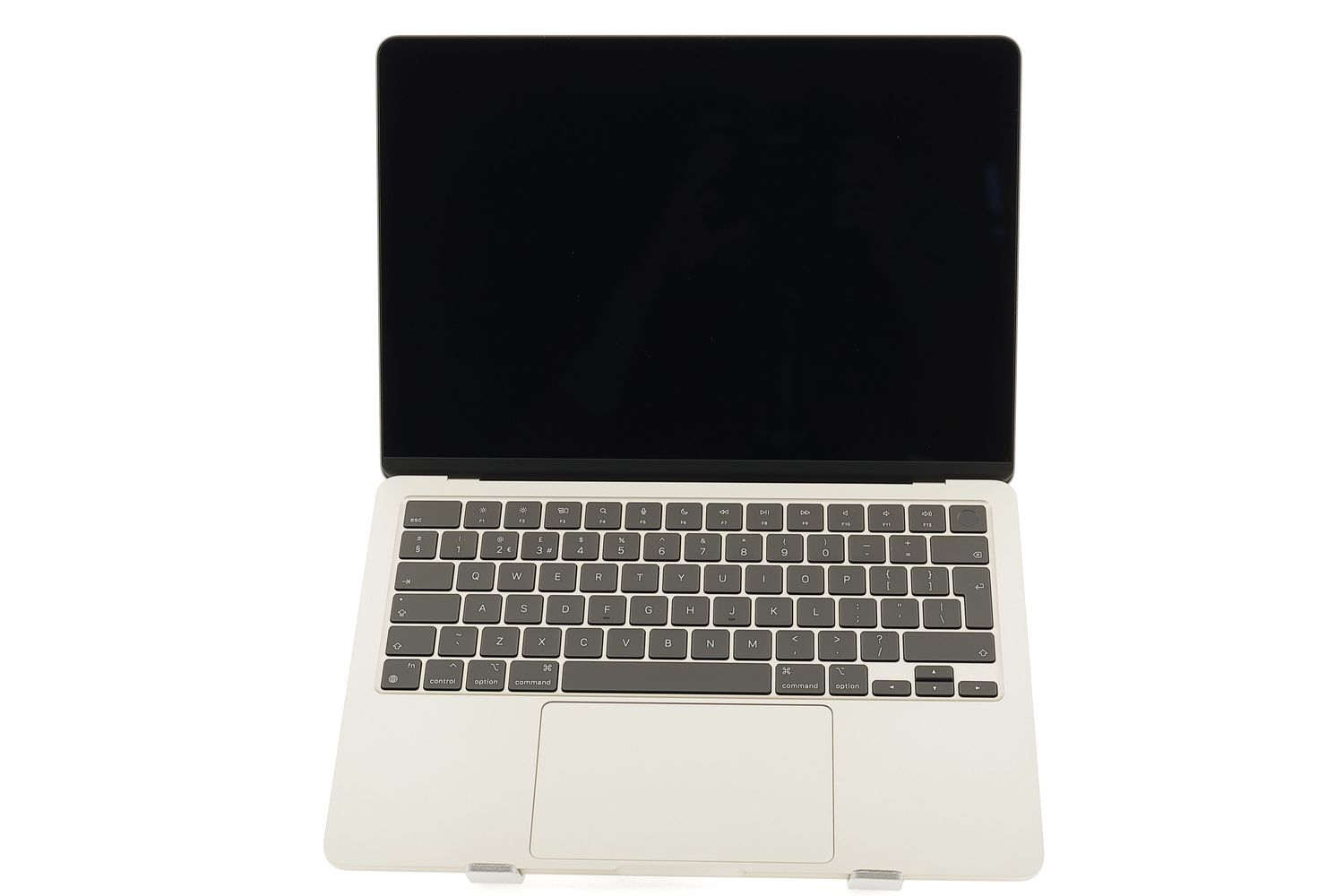 Apple MacBook Air 13″ 2024, M3 8 Cores, 8 GB, 8 core GPU 256 GB Starlight - Excelent