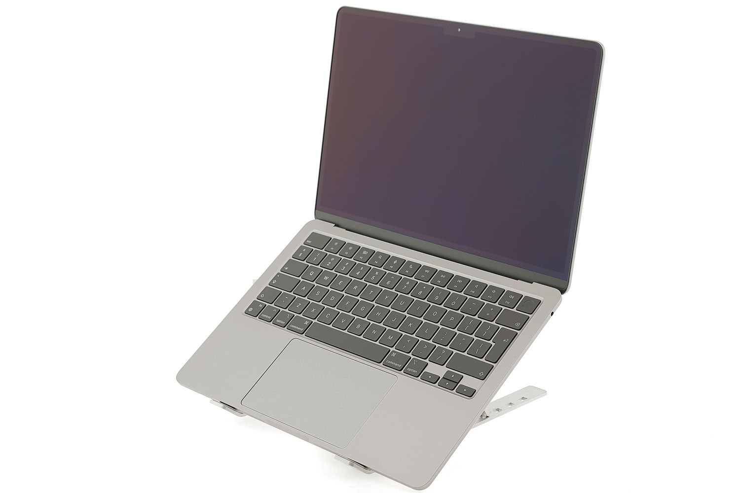Apple MacBook Air 13″ 2022, M2 8 Cores, 8 GB, 8 core GPU, Space