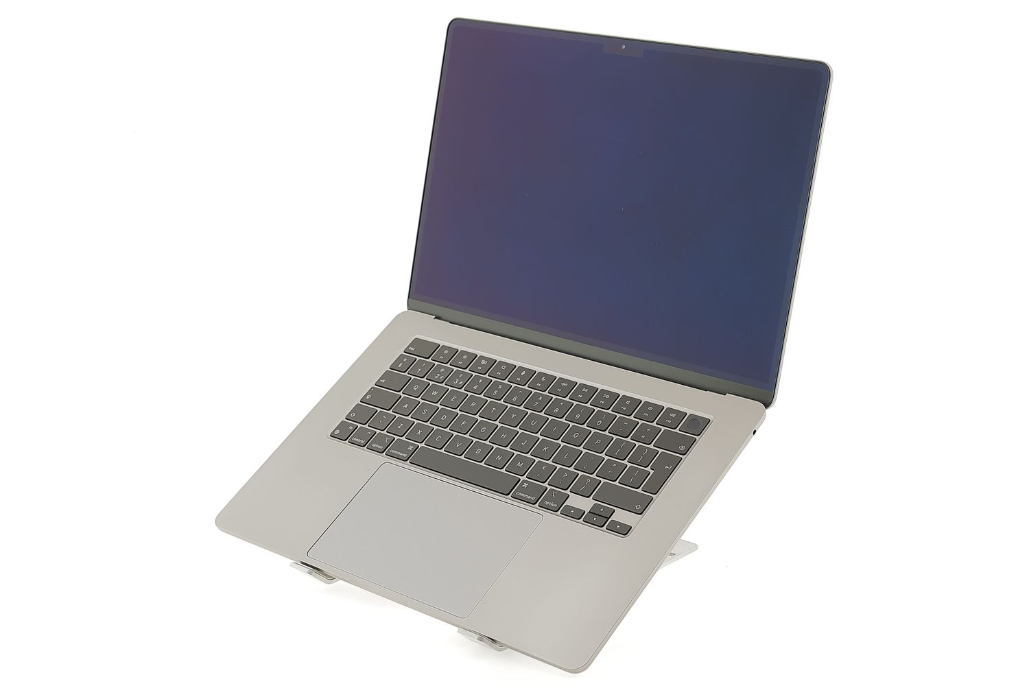 Apple MacBook Air 15″ 2023, M2 8 Cores, 8 GB, 10 core GPU 256 GB Space Gray - Foarte bun