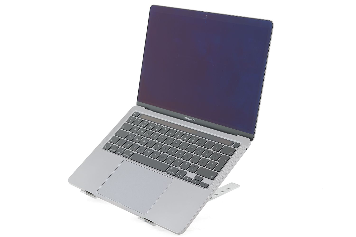 Apple MacBook Pro 13″ 2020, M1 8 Cores, 8 GB, 8 core GPU 512 GB Space Gray - Foarte bun