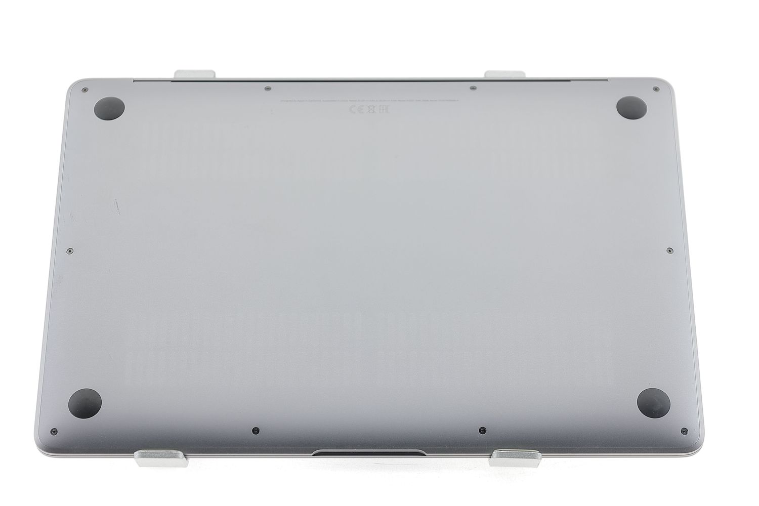 Apple MacBook Air 13″ 2020, M1 8 Cores, 8 GB, 7 core GPU, Space