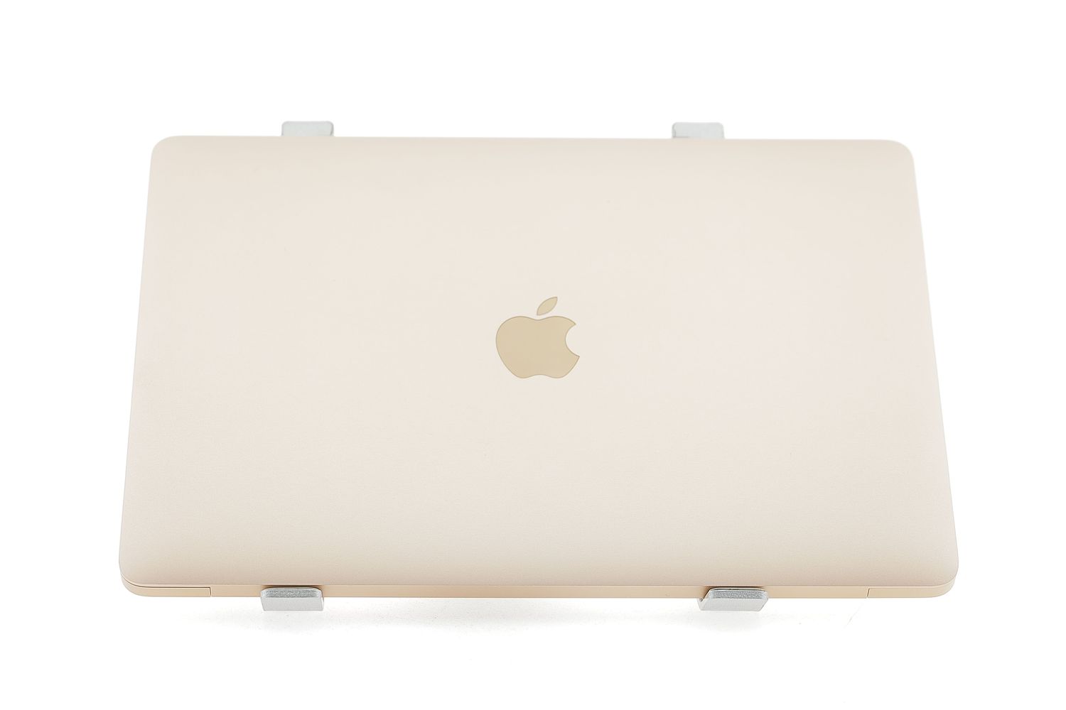 Apple MacBook Air 13″ 2020, i3 1.1 GHz, 8 GB, Intel Iris Plus 256 GB Gold - Újszerű