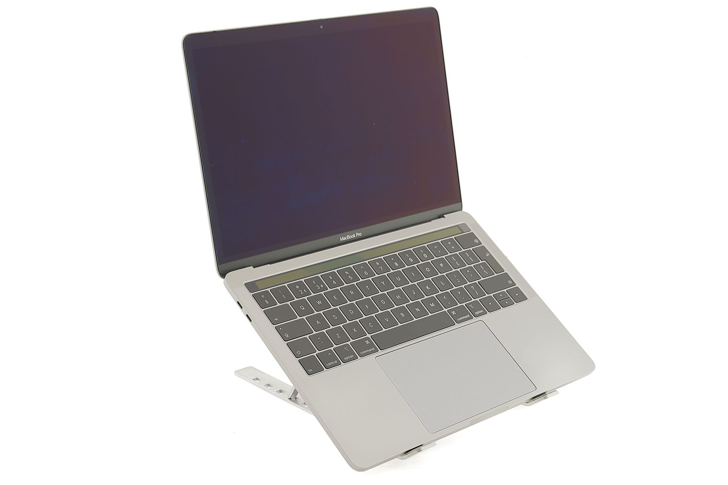 Apple MacBook Pro 13″ Touch Bar 2019, i5 1.4 GHz, 16 GB, Iris Plus Graphics 645 256 GB Space Gray - Nagyon jó