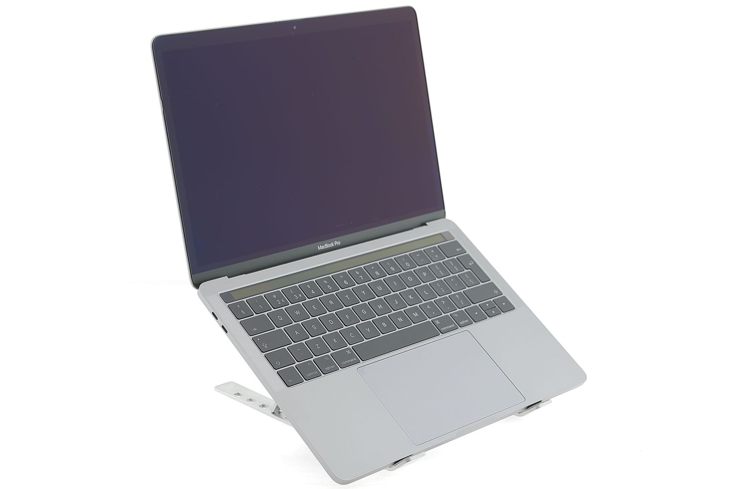 Apple MacBook Pro 13″ Touch Bar 2018, i5 2.3 GHz, 8 GB, Intel Iris Plus Graphics 655 256 GB Space Gray - Kiváló