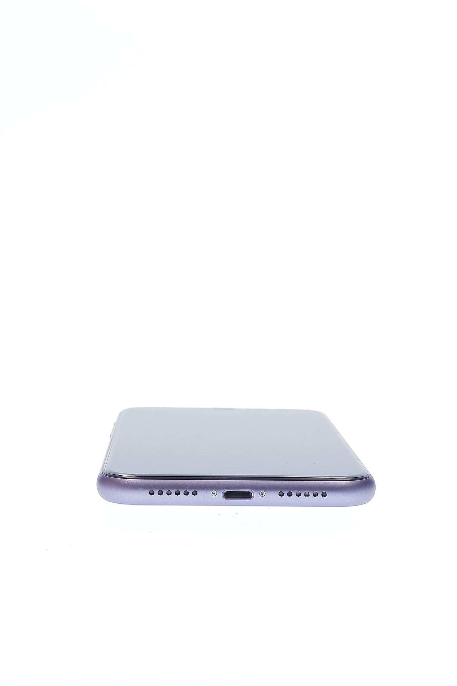 Apple iPhone 11 64 GB Purple - Като нов