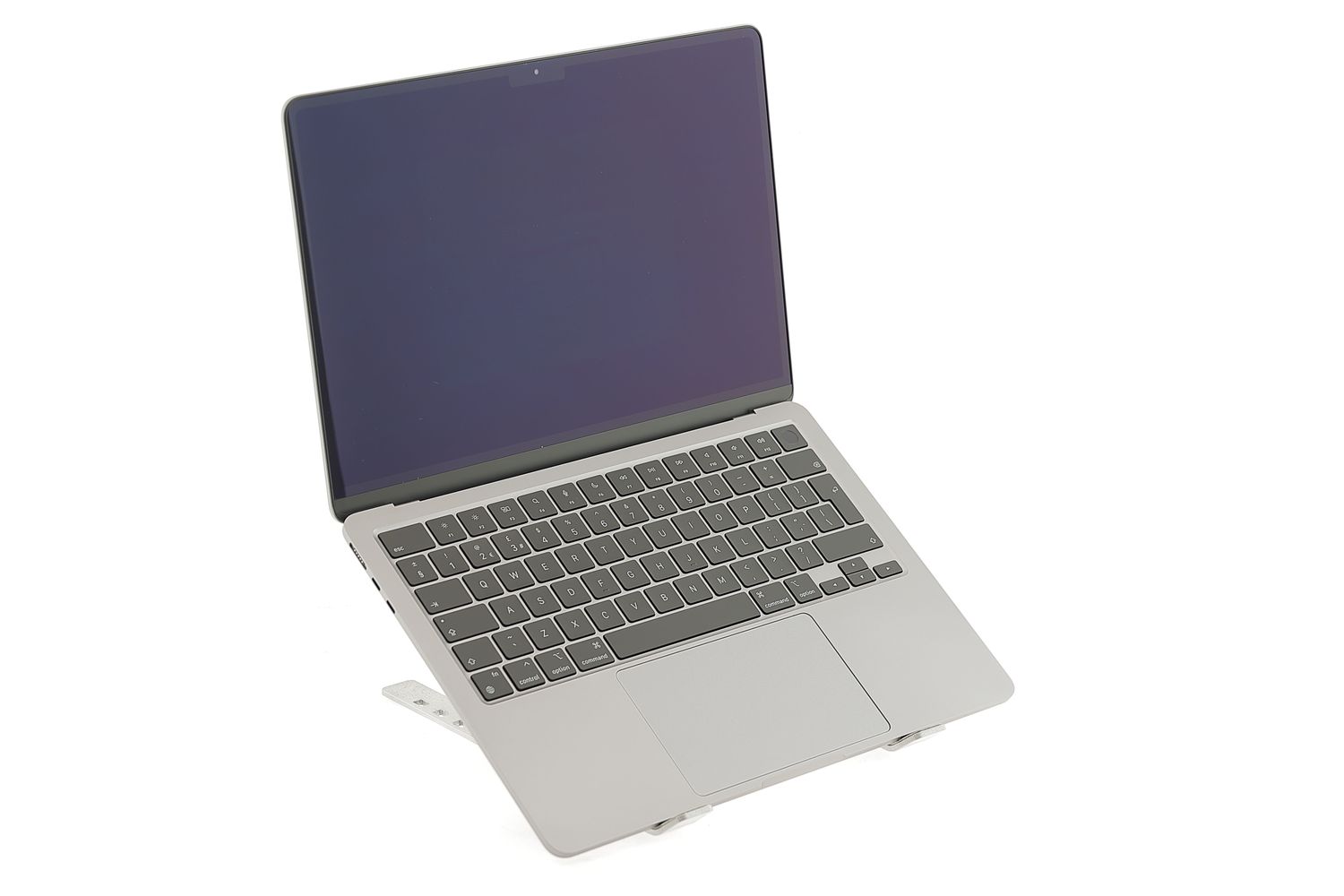 Apple MacBook Air 13″ 2022, M2 8 Cores, 24 GB, 10 core GPU 1 TB Space Gray - Ca nou