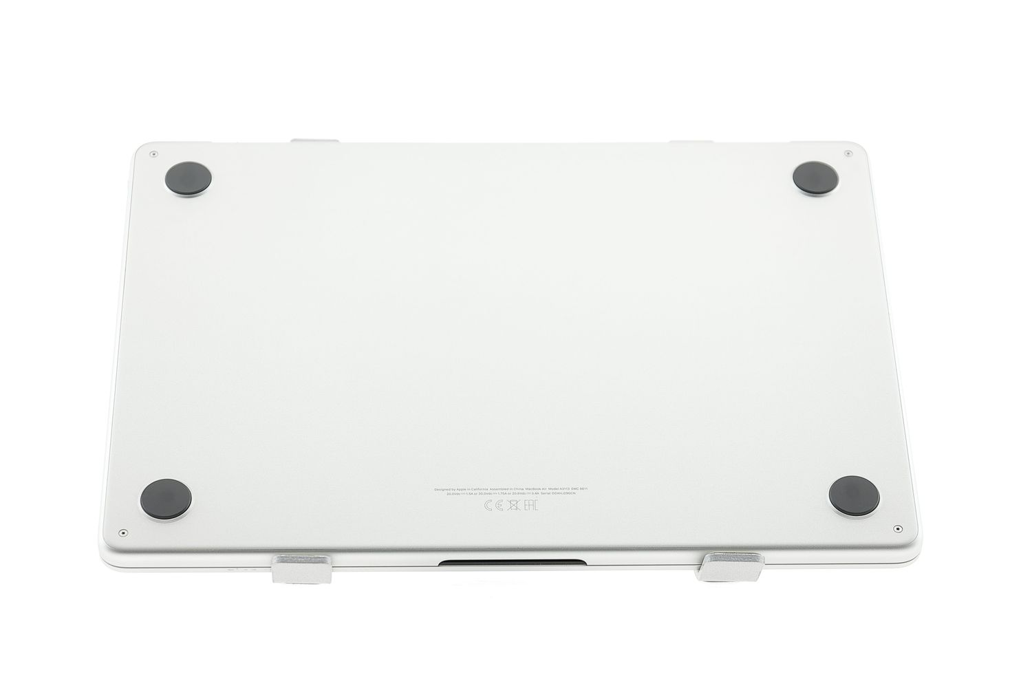 Apple MacBook Air 13″ 2024, M3 8 Cores, 8 GB, 8 core GPU 256 GB Silver - Kiváló
