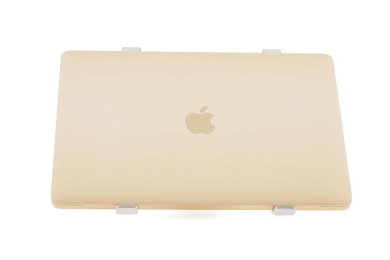 Apple MacBook Air 13″ 2020, M1 8 Cores, 8 GB, 7 core GPU 256 GB Gold - Újszerű
