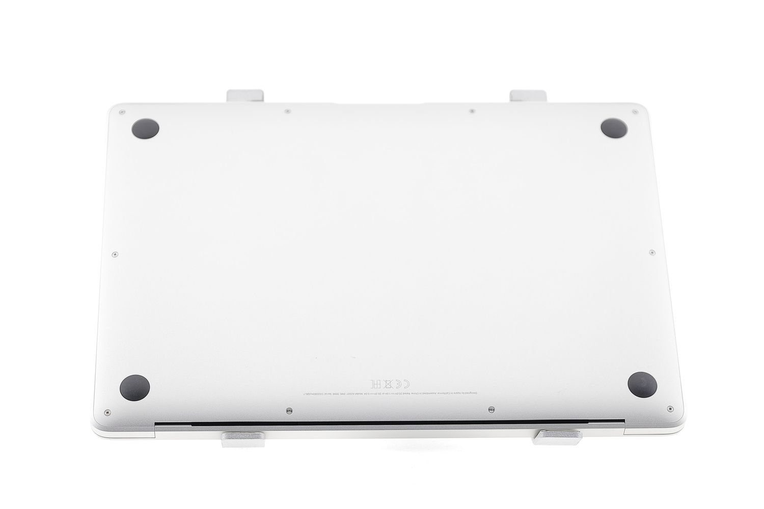 Apple MacBook Air 13″ 2020, M1 8 Cores, 8 GB, 7 core GPU 256 GB Silver