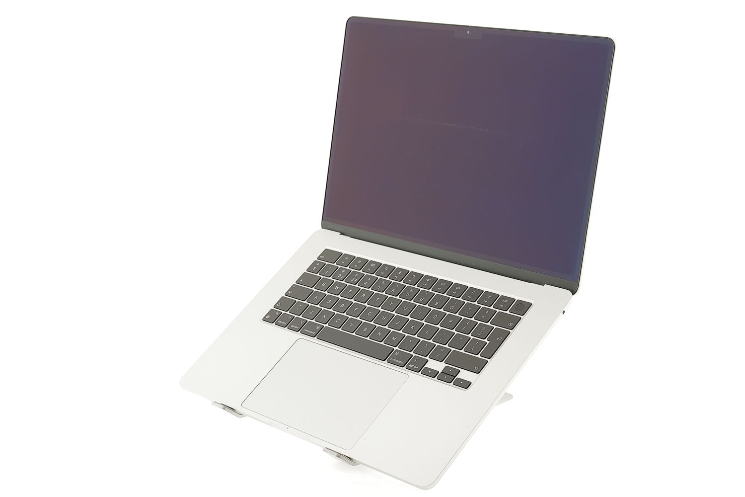 Apple MacBook Air 15″ 2024, M3 8 Cores, 8 GB, 10 core GPU 256 GB Silver - Εξαιρετικό