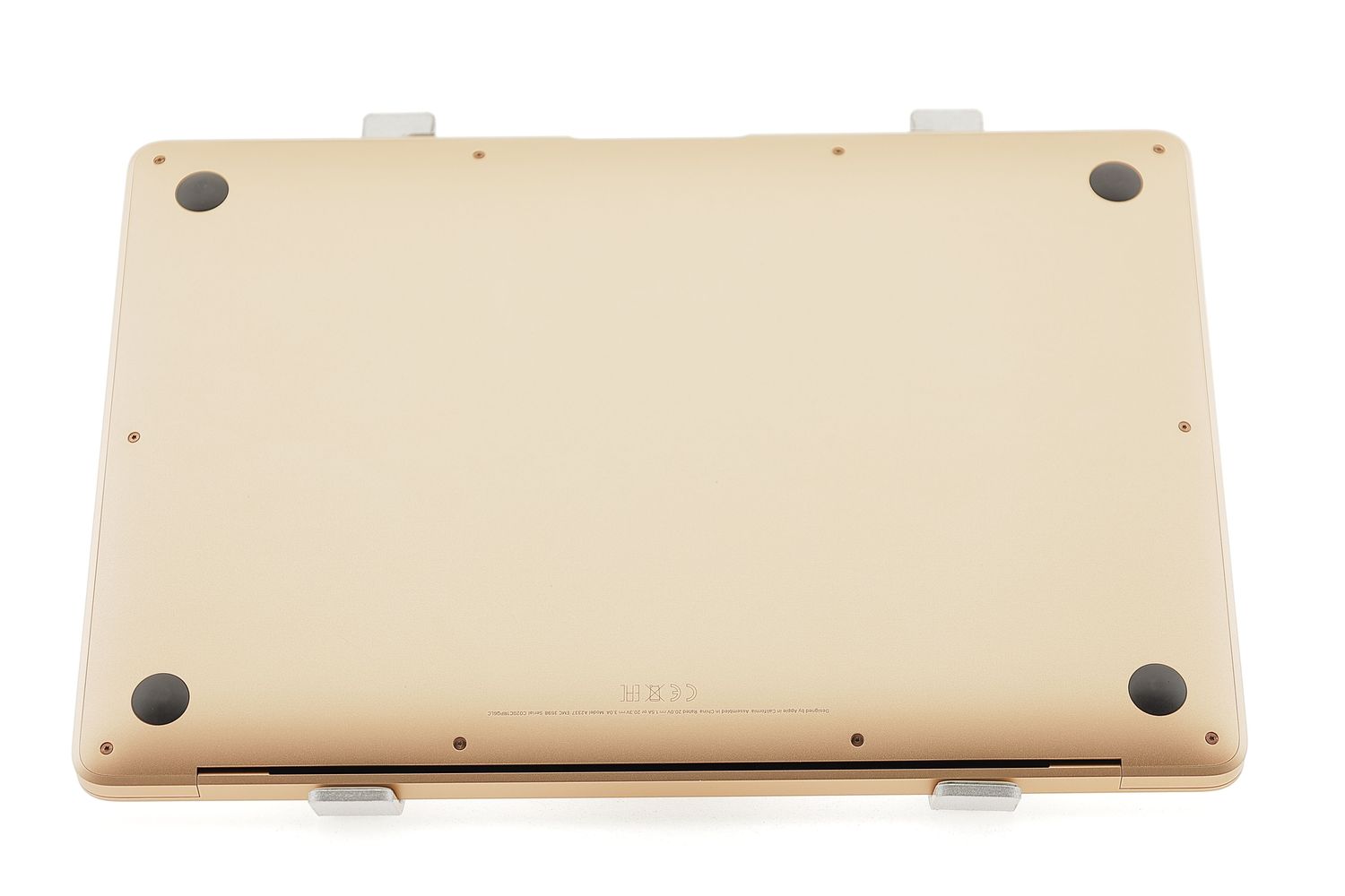 Apple MacBook Air 13″ 2020, M1 8 Cores, 8 GB, 7 core GPU 256 GB Gold - Újszerű