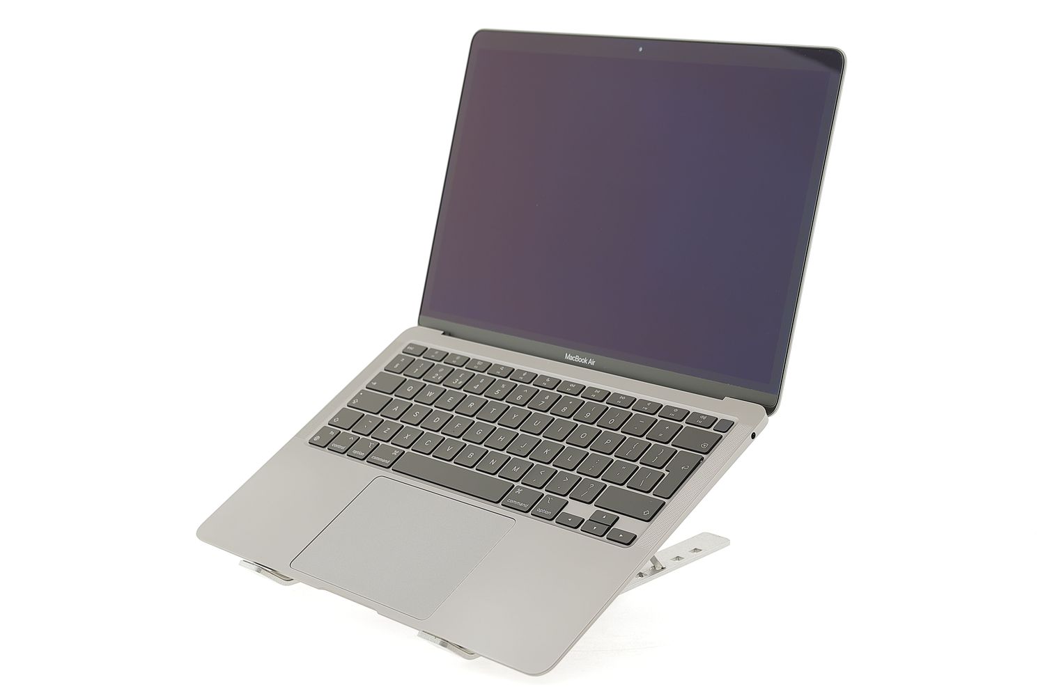 Apple MacBook Air 13″ 2020, M1 8 Cores, 8 GB, 8 core GPU 512 GB Space Gray - Отлично