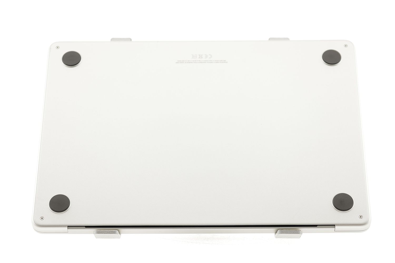 Apple MacBook Air 13″ 2022, M2 8 Cores, 8 GB, 10 core GPU 512 GB Silver - Като нов