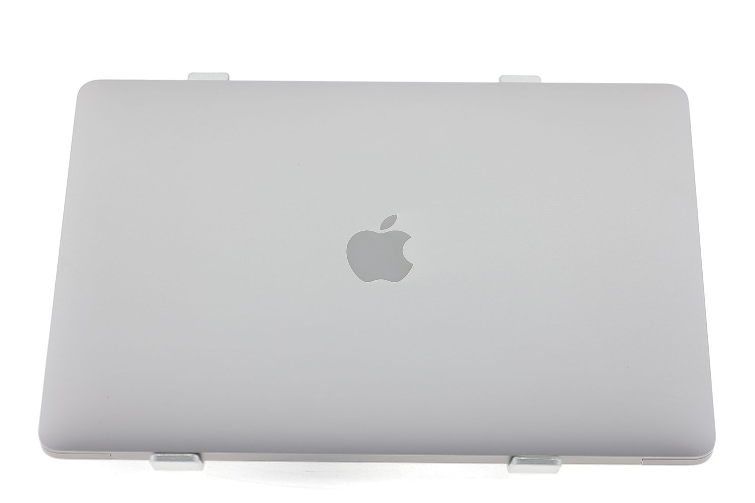 Apple MacBook Pro 13″ 2020, M1 8 Cores, 8 GB, 8 core GPU 512 GB Space Gray - Excelent