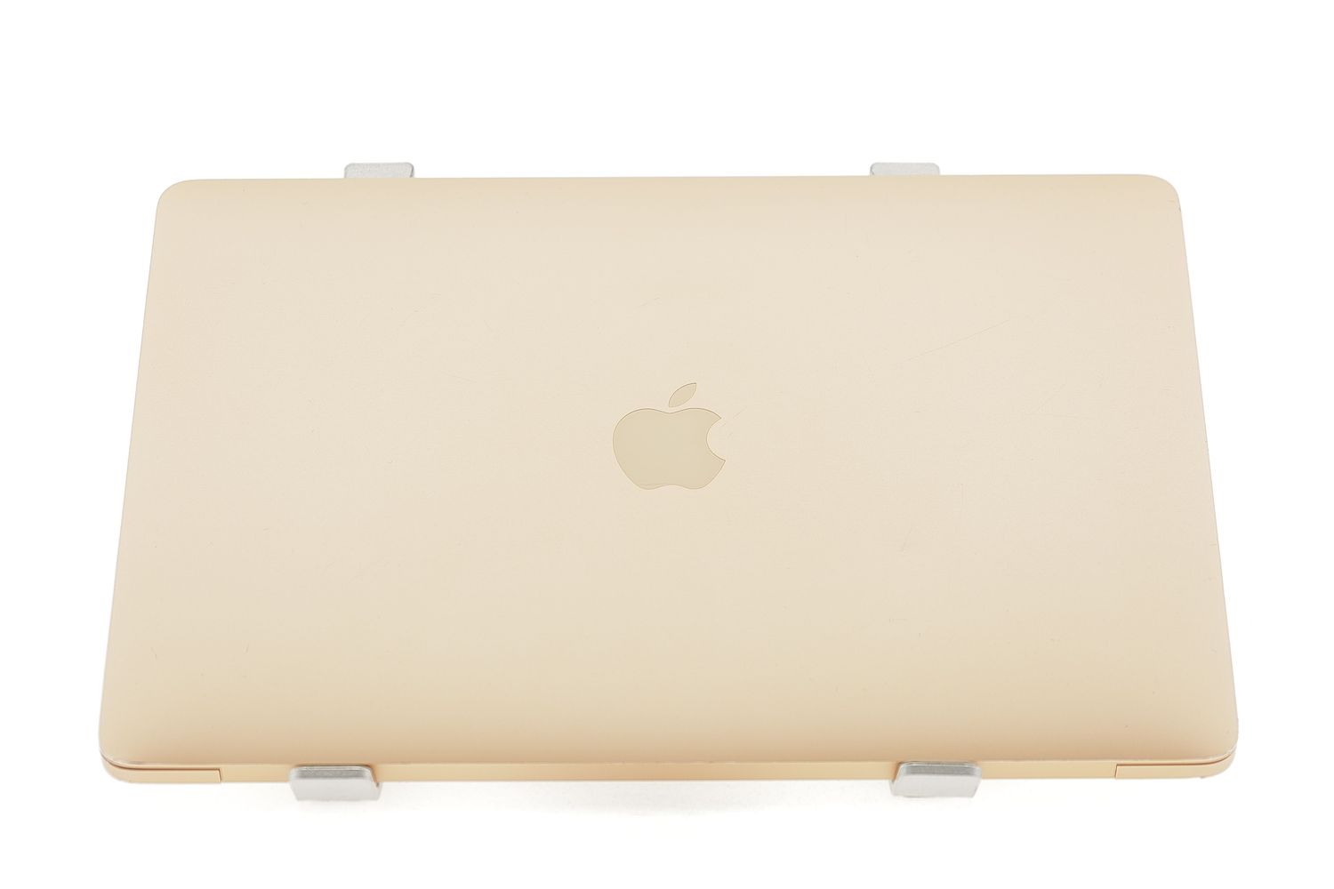 Apple MacBook Air 13″ 2020, i7 1.2 GHz, 8 GB, Intel Iris Plus 256 GB Gold - Добро