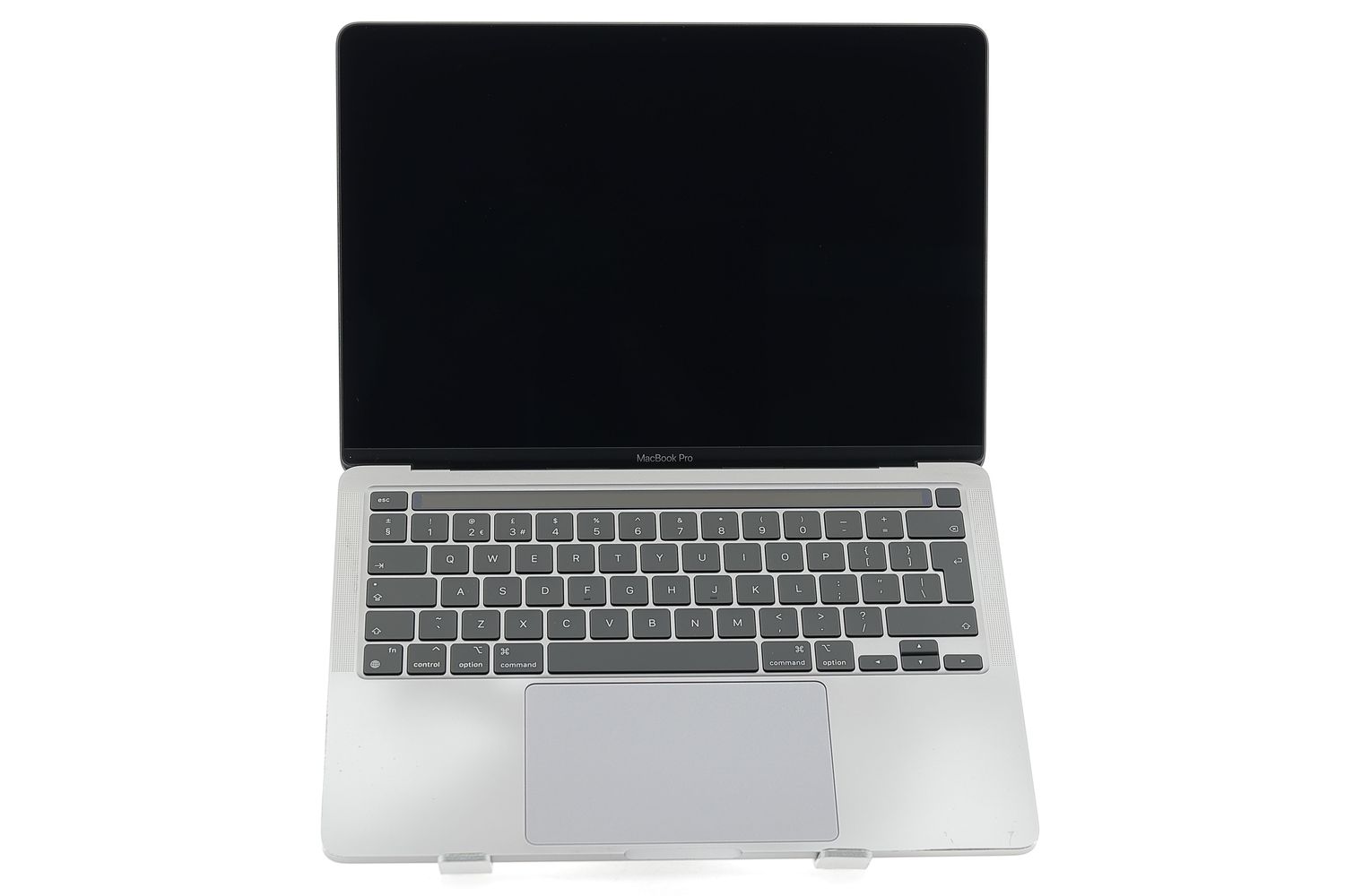 Apple MacBook Air 13″ 2020, i5 1.1 GHz, 8 GB, Intel Iris Plus 256 GB Silver - Foarte bun
