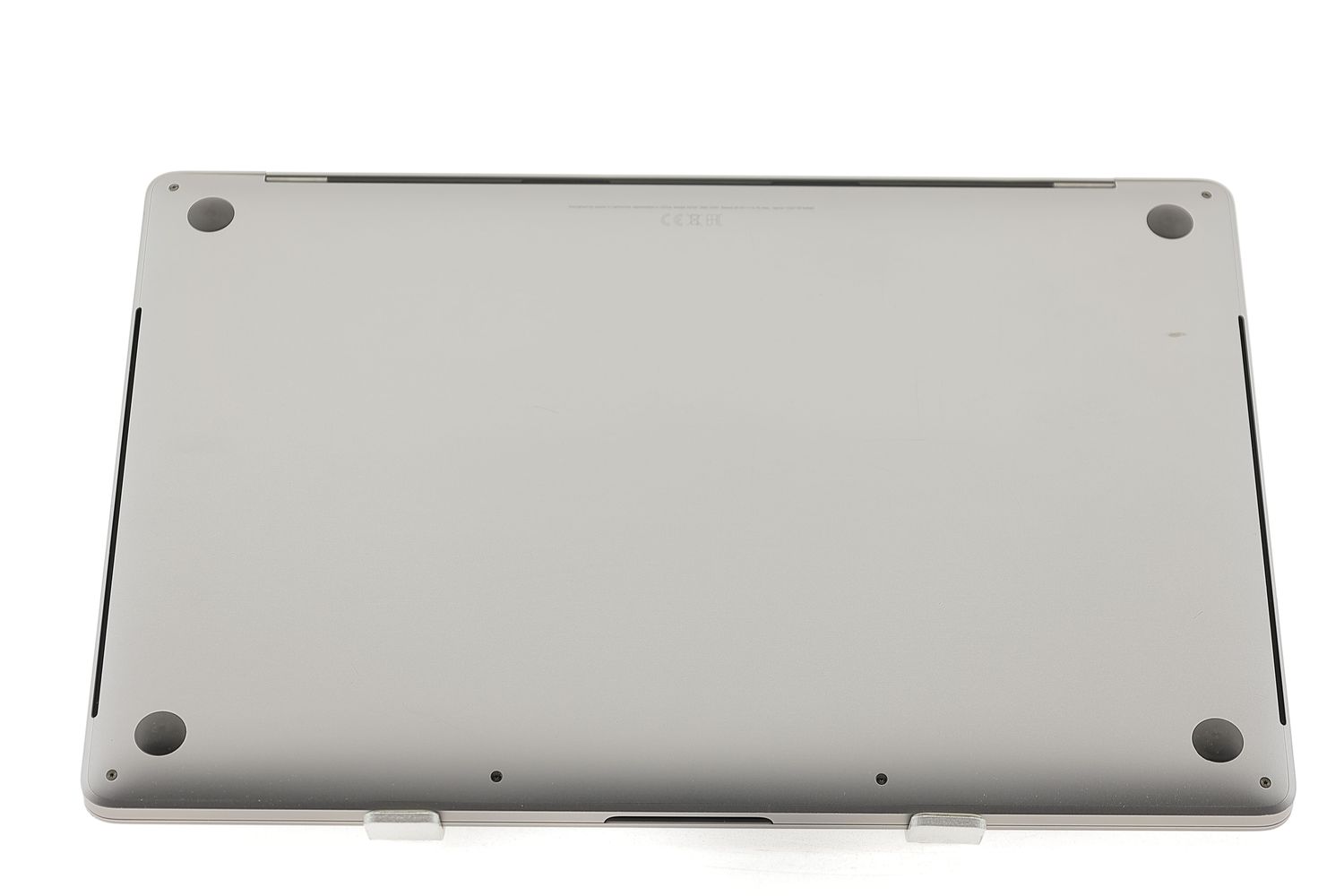 Apple MacBook Pro 16″ Touch Bar 2019, i7 2.6 GHz, 32 GB, AMD Radeon Pro 5300M 512 GB Space Gray - Foarte bun