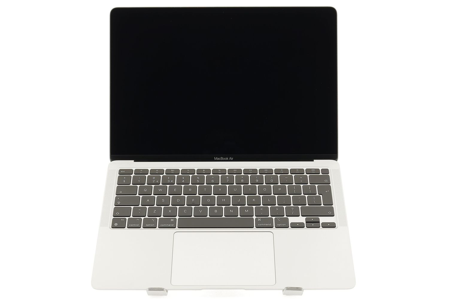 Apple MacBook Air 13″ 2020, i3 1.1 GHz, 8 GB, Intel Iris Plus 256 GB Silver