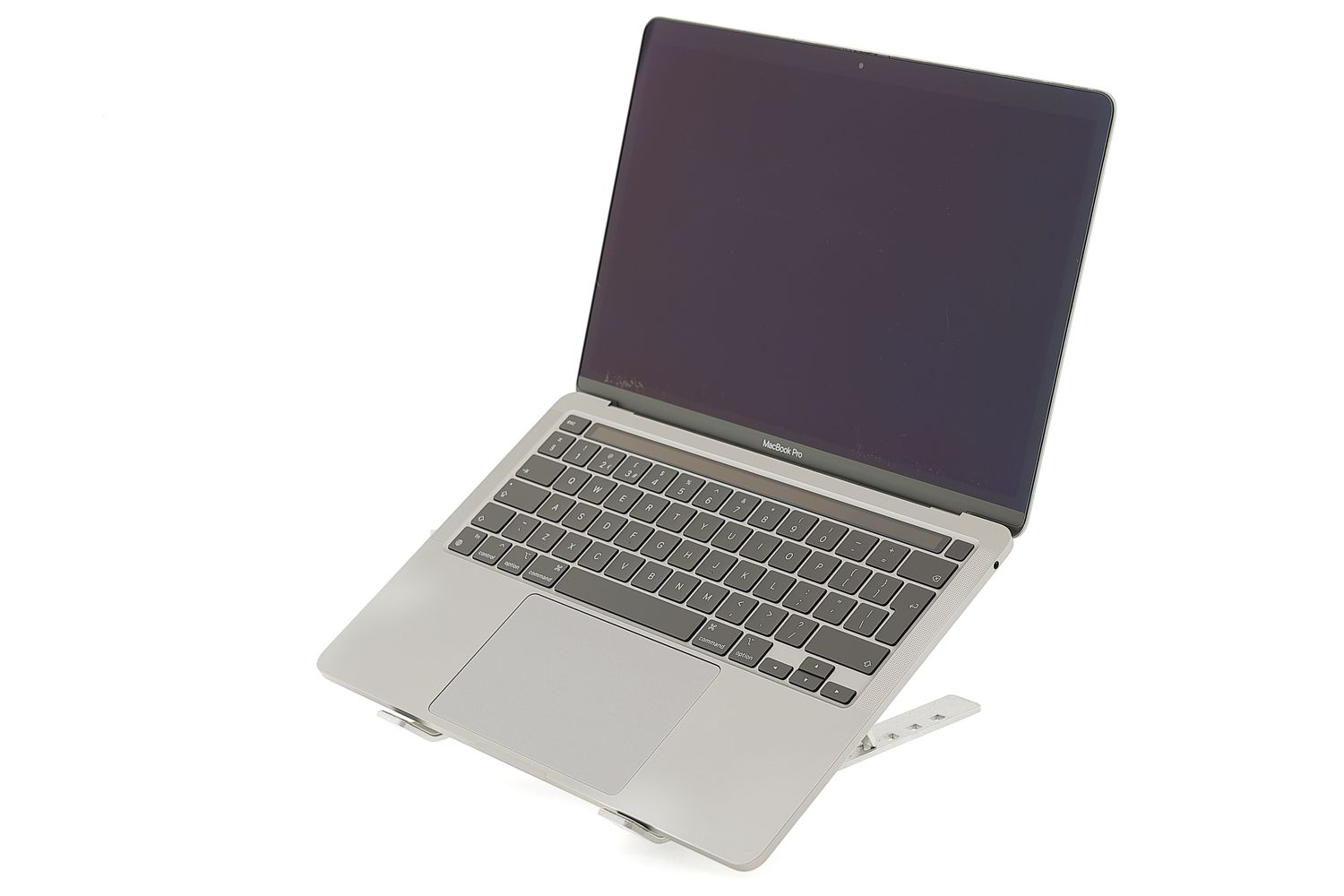 Apple MacBook Pro 13″ 2020, M1 8 Cores, 8 GB, 8 core GPU 256 GB Space Gray - Много добро