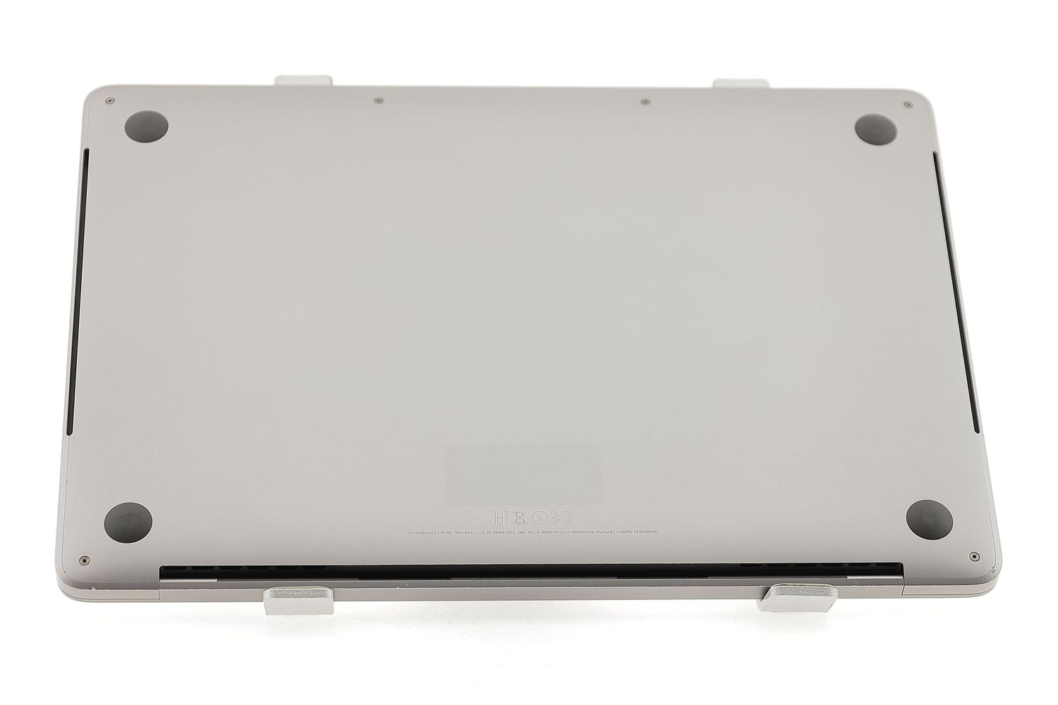 Apple MacBook Pro 13″ Touch Bar 2017, i5 3.1 GHz, 8 GB, Intel Iris Plus Graphics 650 256 GB Space Gray - Foarte bun