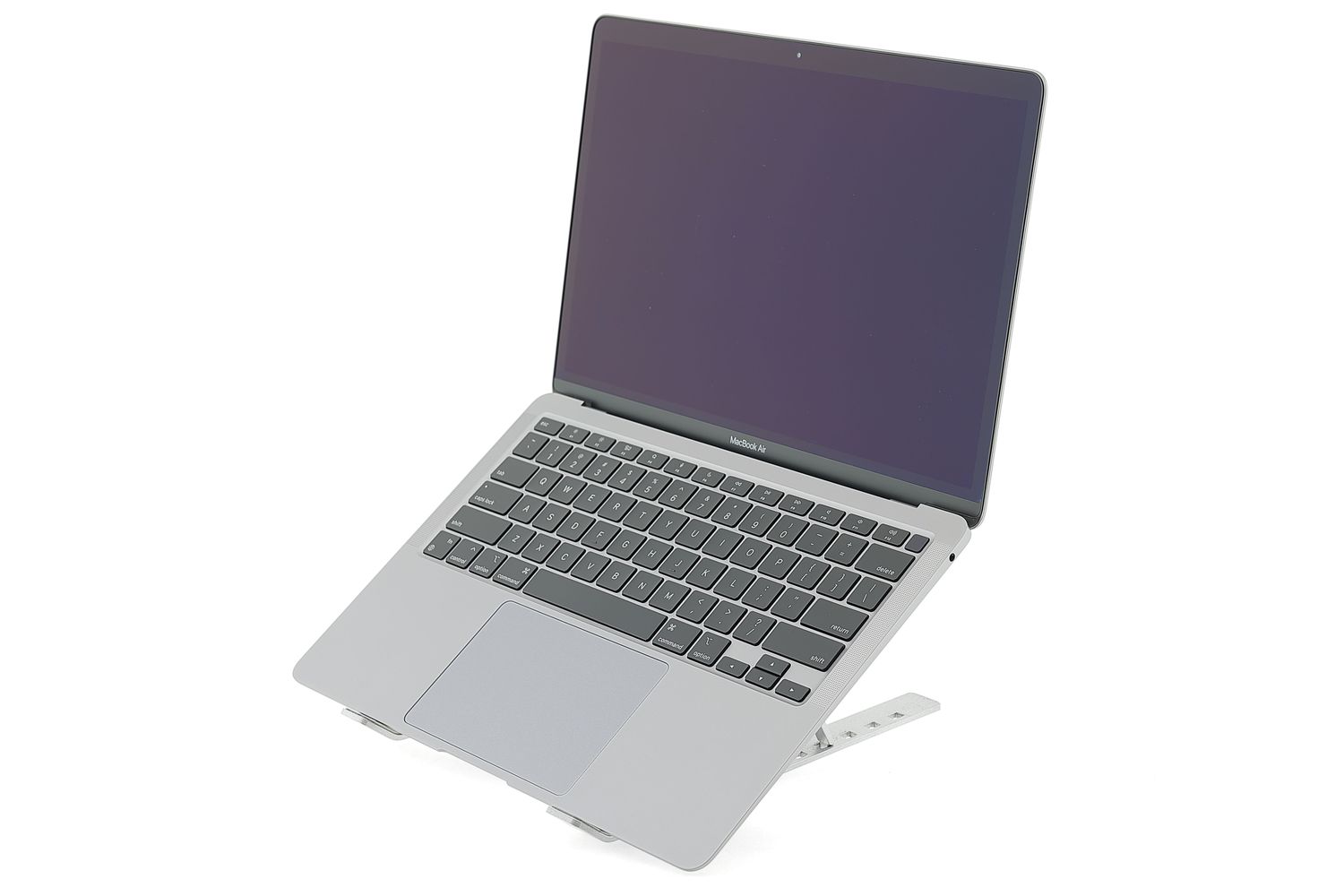 Apple MacBook Air 13″ 2020, M1 8 Cores, 8 GB, 8 core GPU 256 GB Space Gray - Ca nou