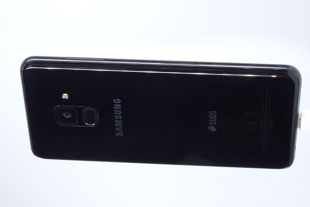 Telefon mobil Samsung Galaxy A8 (2018) Dual Sim, Black, 64 GB,  Ca Nou