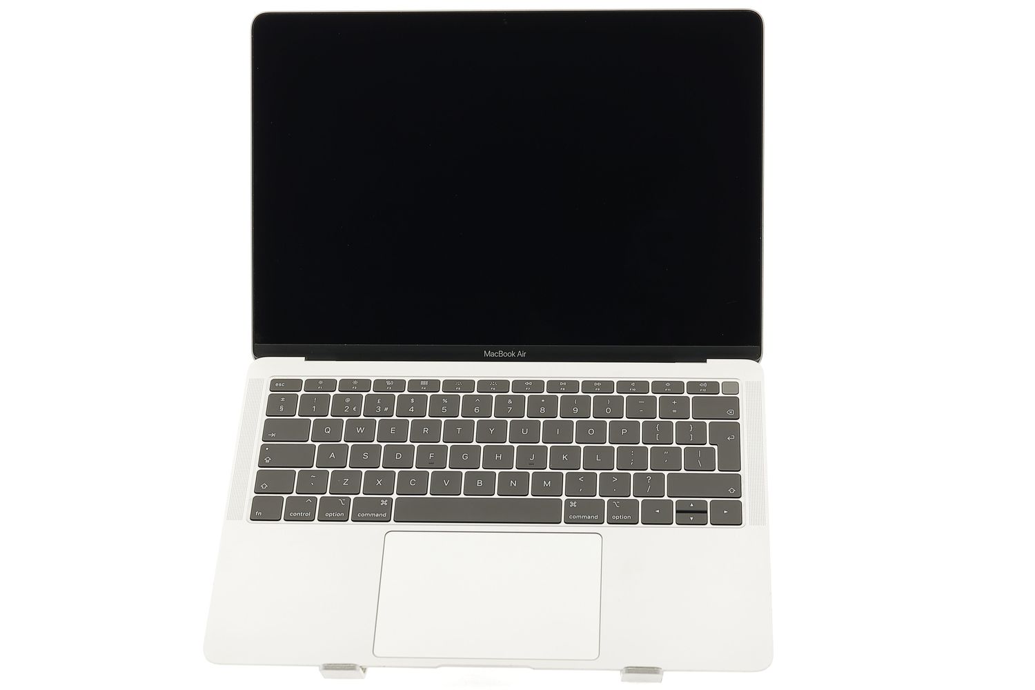 Apple MacBook Air 13″ 2019, i5 1.6 GHz, 8 GB, Intel UHD Graphics 617 128 GB Silver - Foarte bun