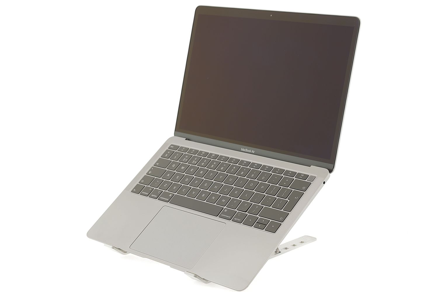 Apple MacBook Air 13″ 2018, i5 1.6 GHz, 8 GB, Intel UHD Graphics 617 128 GB Space Gray - Отлично