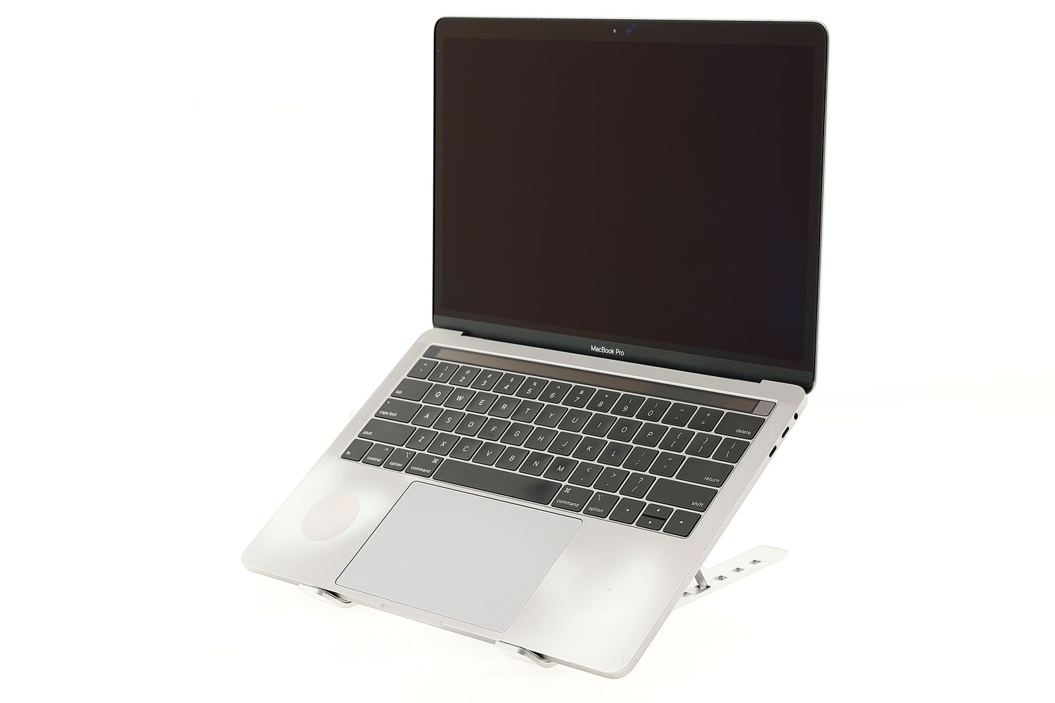 Apple MacBook Pro 13″ Touch Bar 2019, i7 2.8 GHz, 16 GB, Intel Iris Plus Graphics 655 1 TB Space Gray - Много добро